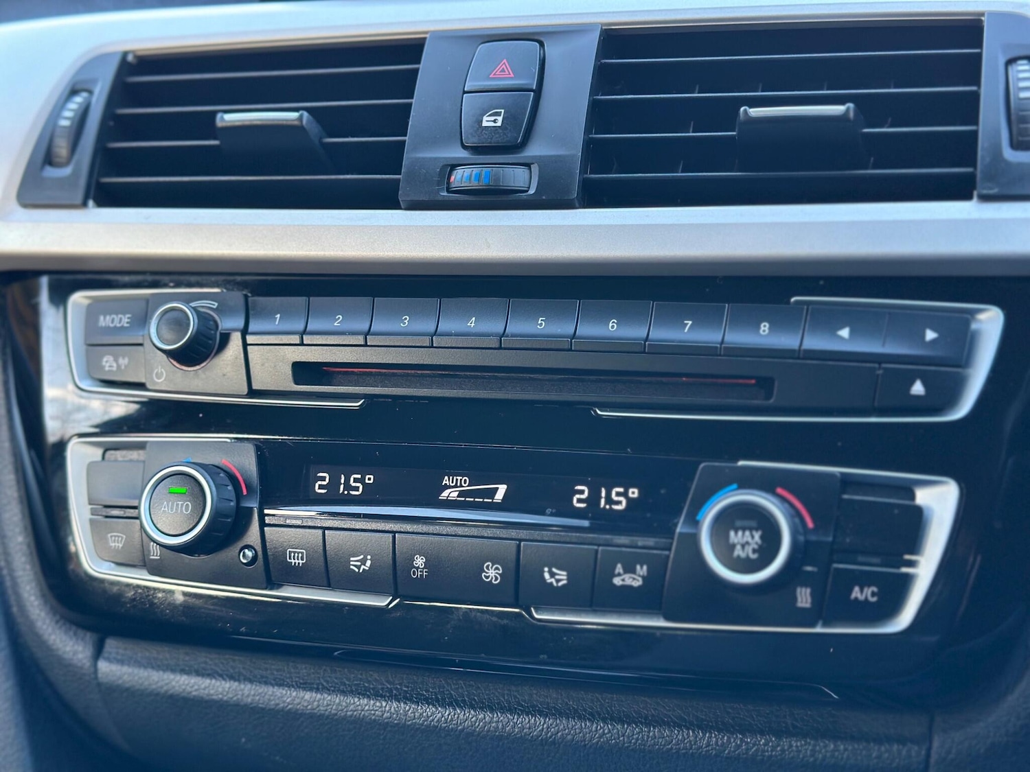 Used BMW 3 Series 2017 for sale - 76658872: Photo 47