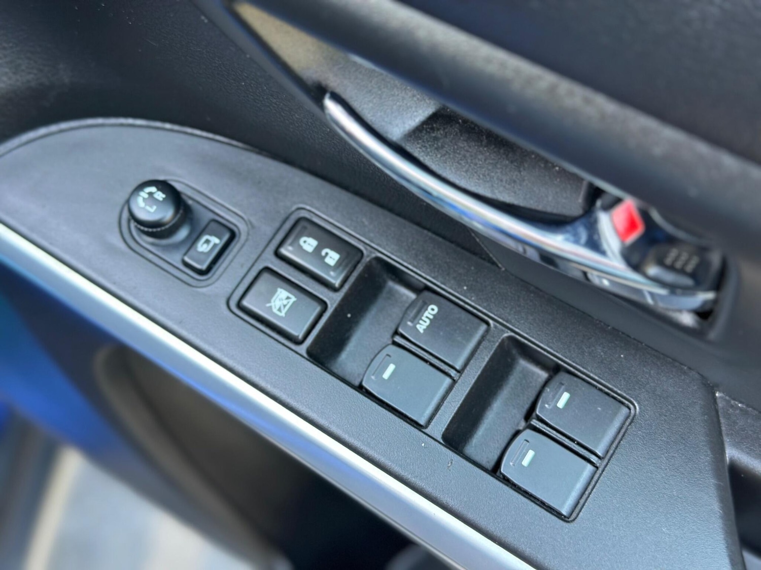 Used Suzuki SX4 S-Cross 2015 for sale - 76260468: Photo 31