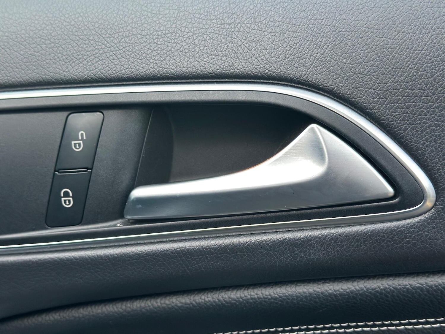 Used Mercedes-Benz GLA 2019 for sale - 77120232: Photo 33