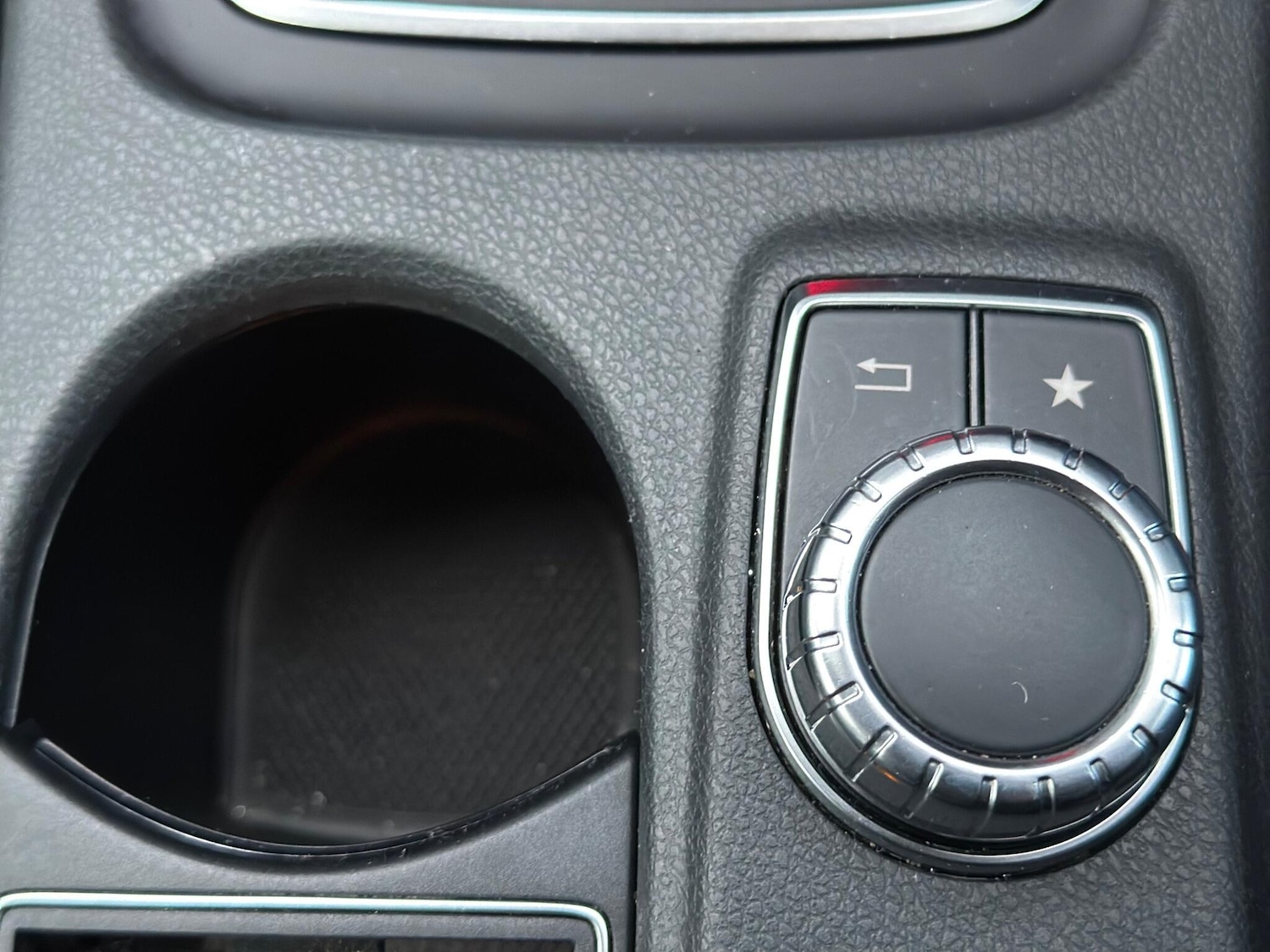 Used Mercedes-Benz GLA 2019 for sale - 77120232: Photo 45