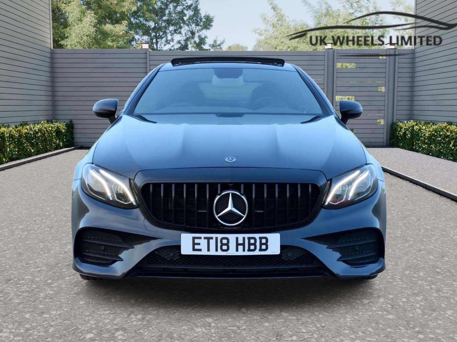 Used Mercedes-Benz E Class for sale - 77496944: Photo 3