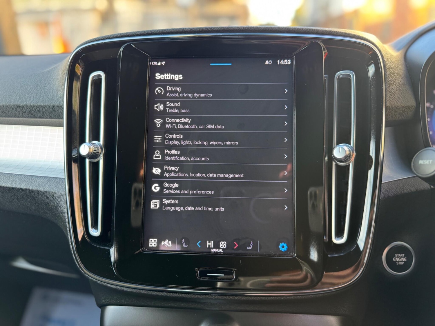 Used Volvo XC40 2022 for sale - 76936005: Photo 17