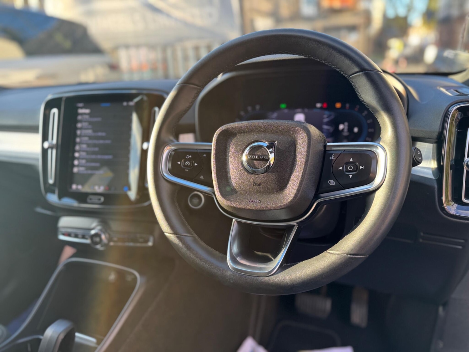 Used Volvo XC40 2022 for sale - 76936005: Photo 29