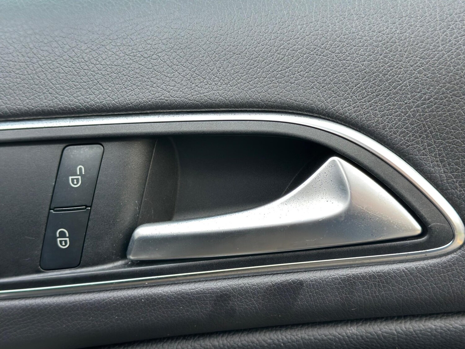 Used Mercedes-Benz GLA 2019 for sale - 77358887: Photo 38