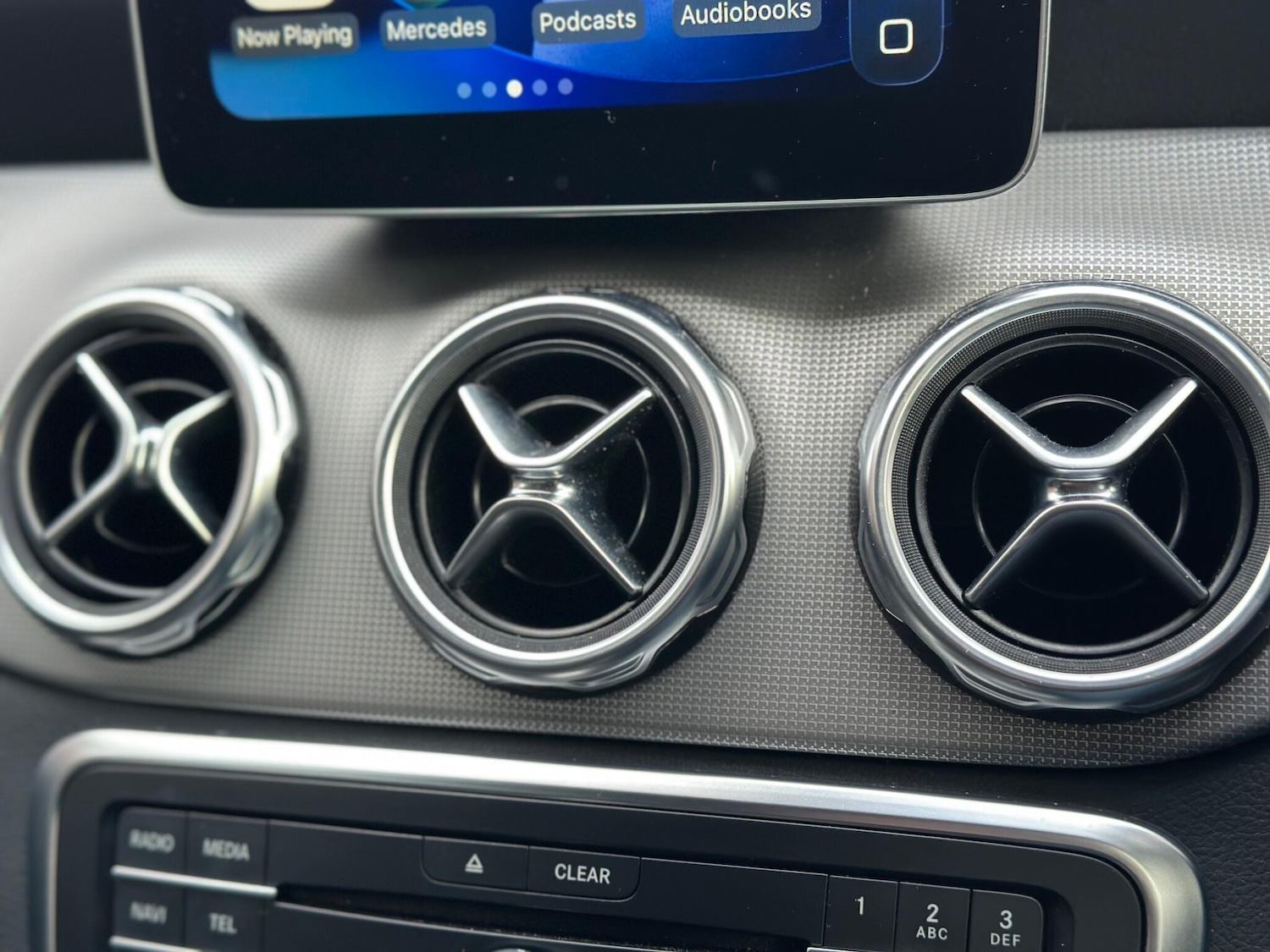 Used Mercedes-Benz GLA 2019 for sale - 77358887: Photo 42