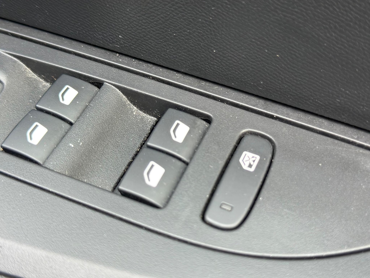 Used Peugeot 2008 2023 for sale - 76109592: Photo 27