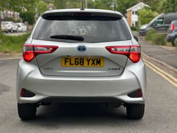 Used Toyota Yaris 2018 for sale - 74643026: Photo