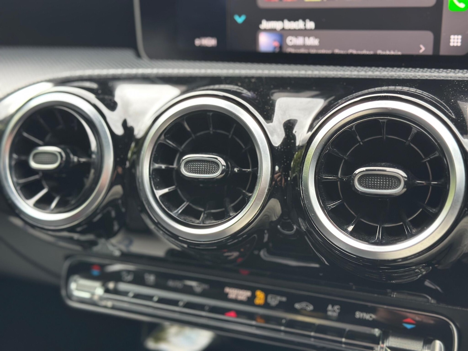 Used Mercedes-Benz A-Class 2019 for sale - 76995702: Photo 44