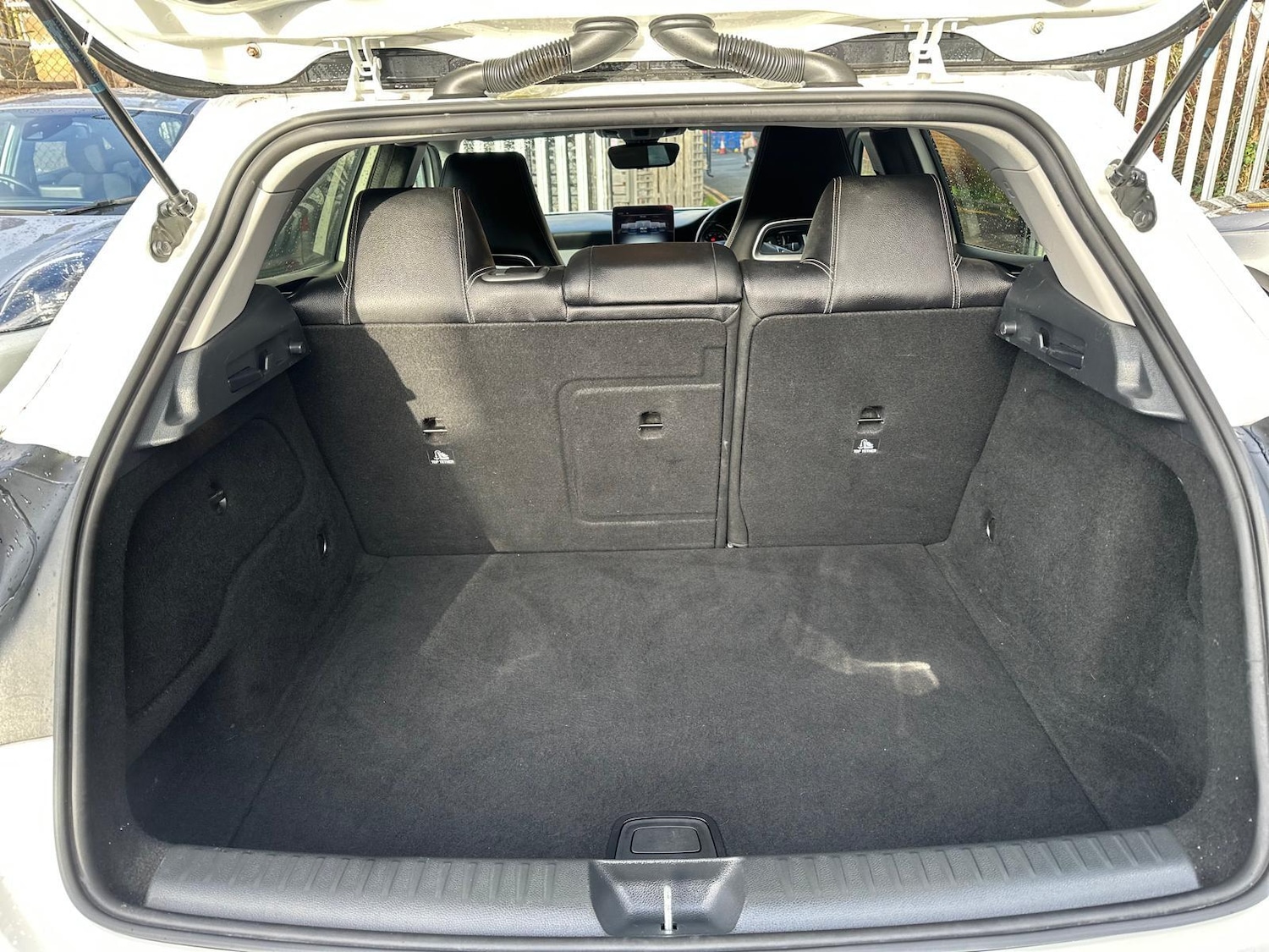 Used Mercedes-Benz GLA 2019 for sale - 77109314: Photo 36