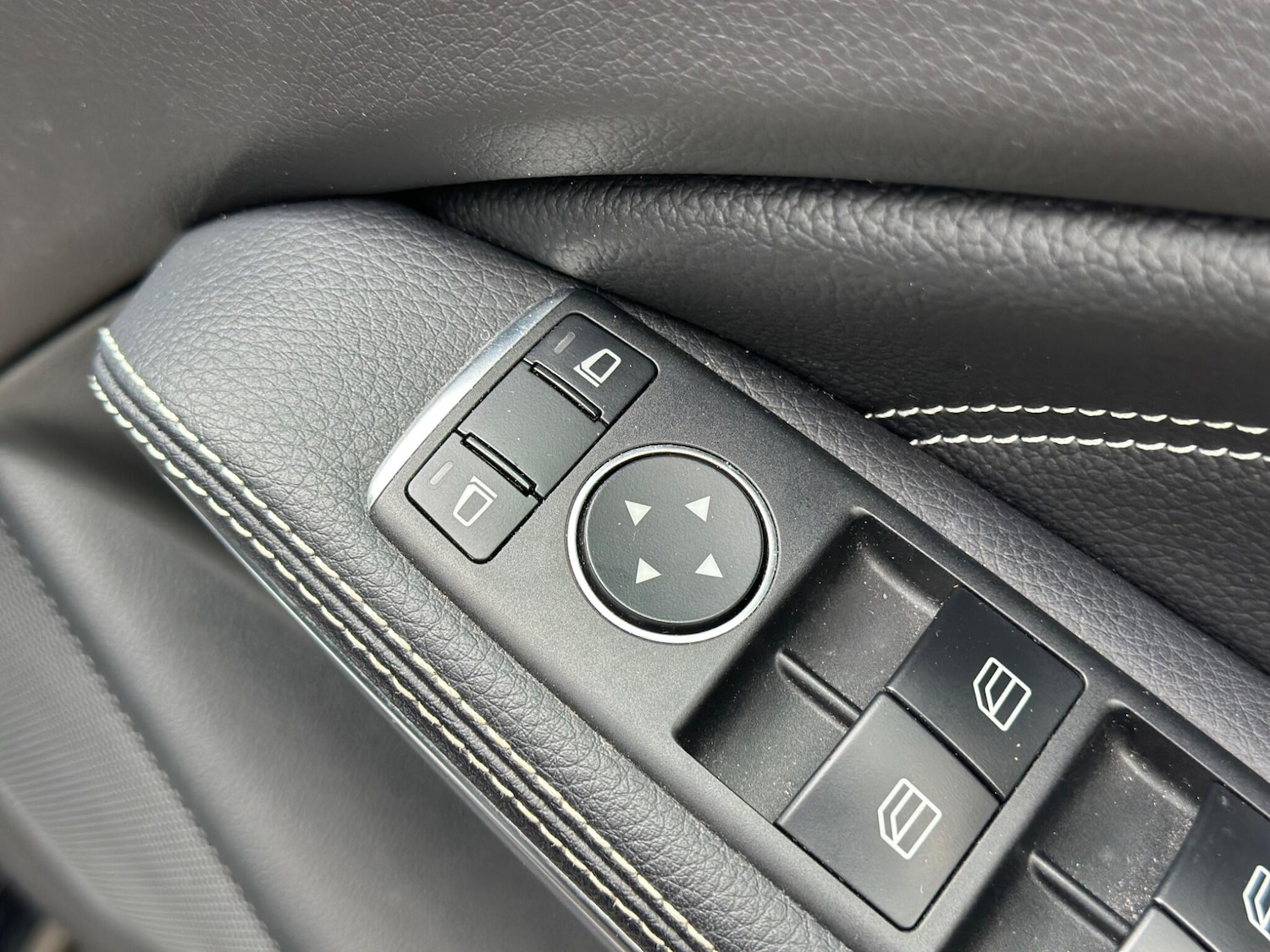 Used Mercedes-Benz A-Class for sale - 77808344: Photo 41