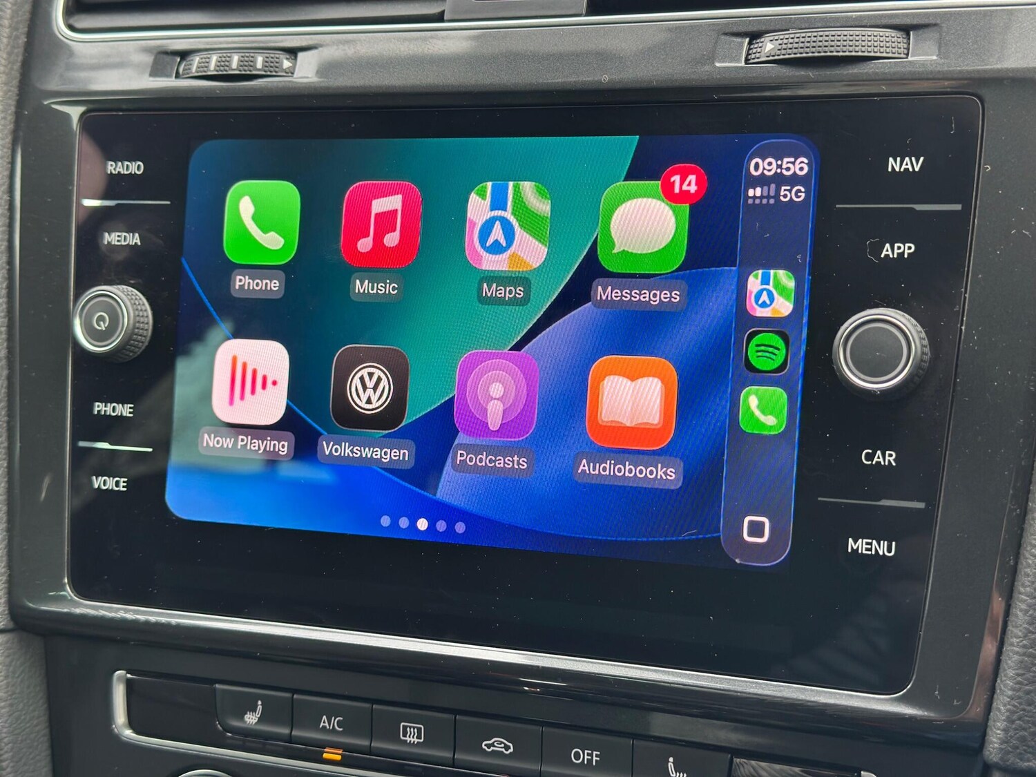 Used Volkswagen Golf 2018 for sale - 77853153: Photo 18