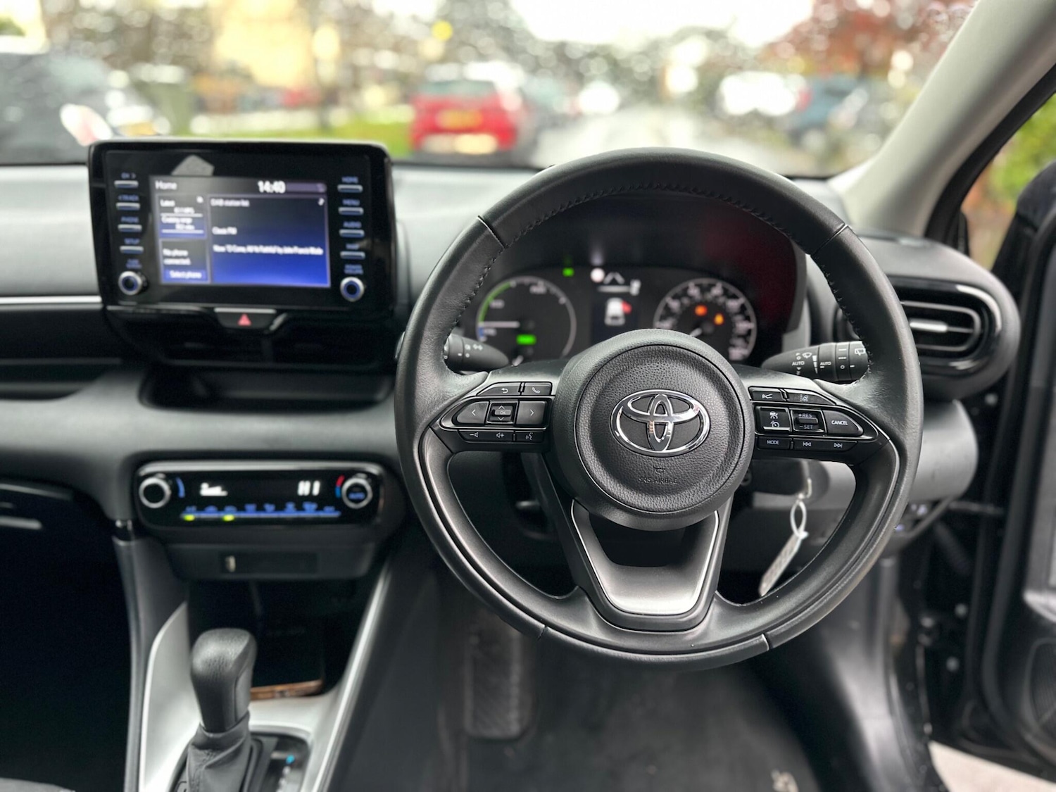Used Toyota Yaris 2022 for sale - 76849856: Photo 26