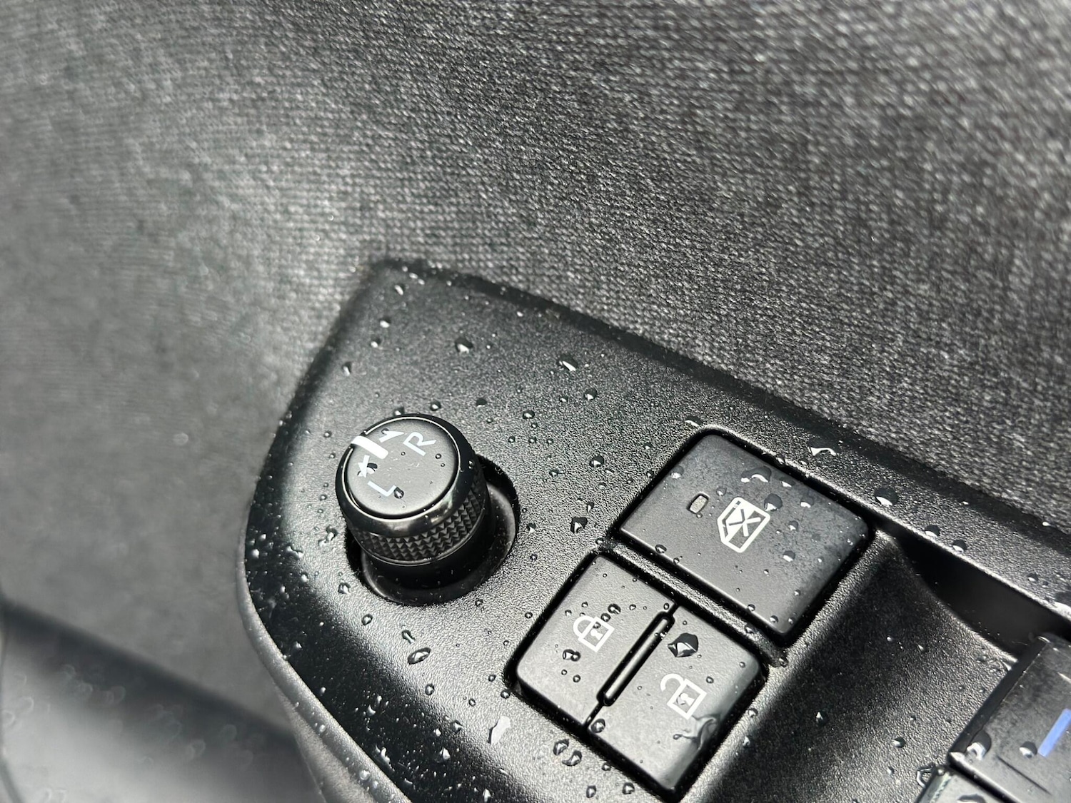 Used Toyota Yaris 2022 for sale - 76849856: Photo 30