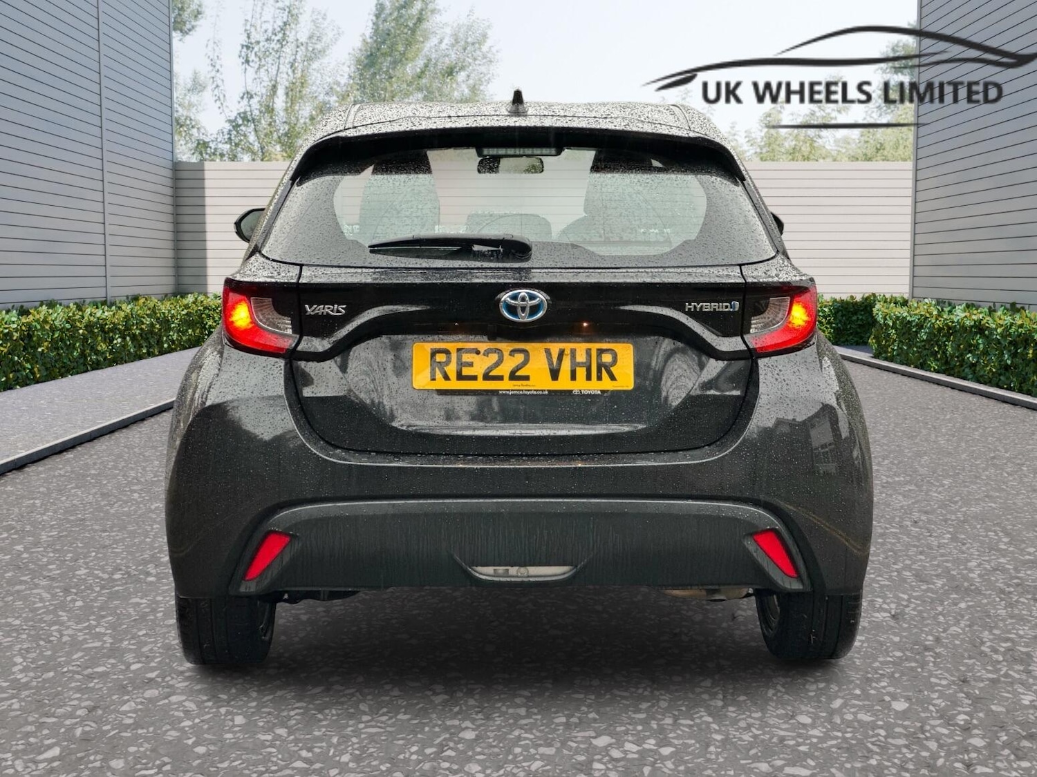 Used Toyota Yaris 2022 for sale - 76849856: Photo 4