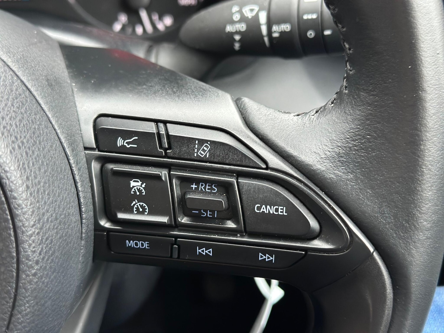 Used Toyota Yaris 2022 for sale - 76849856: Photo 43