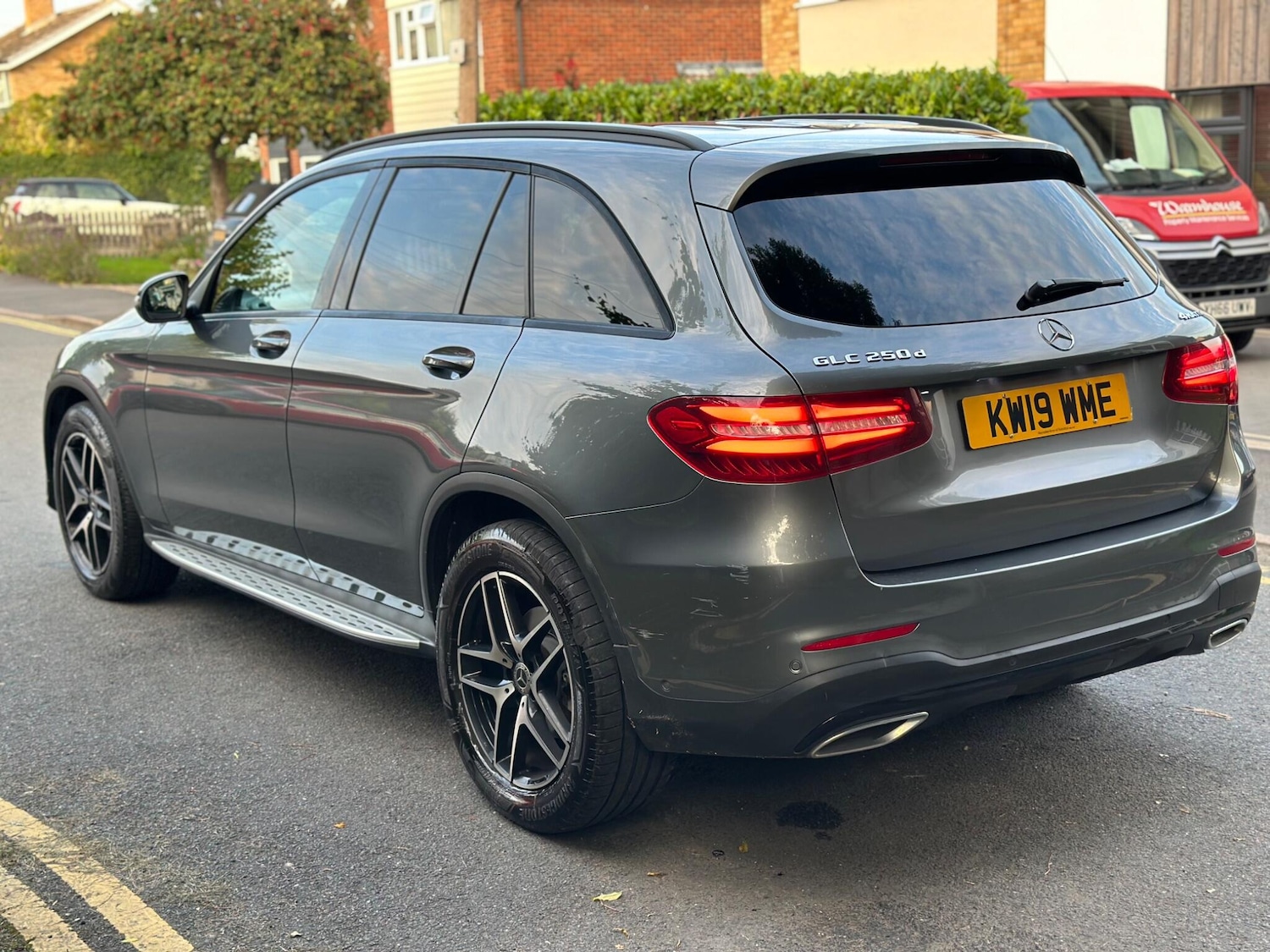 Used Mercedes-Benz GLC 2019 for sale - 76138098: Photo 8
