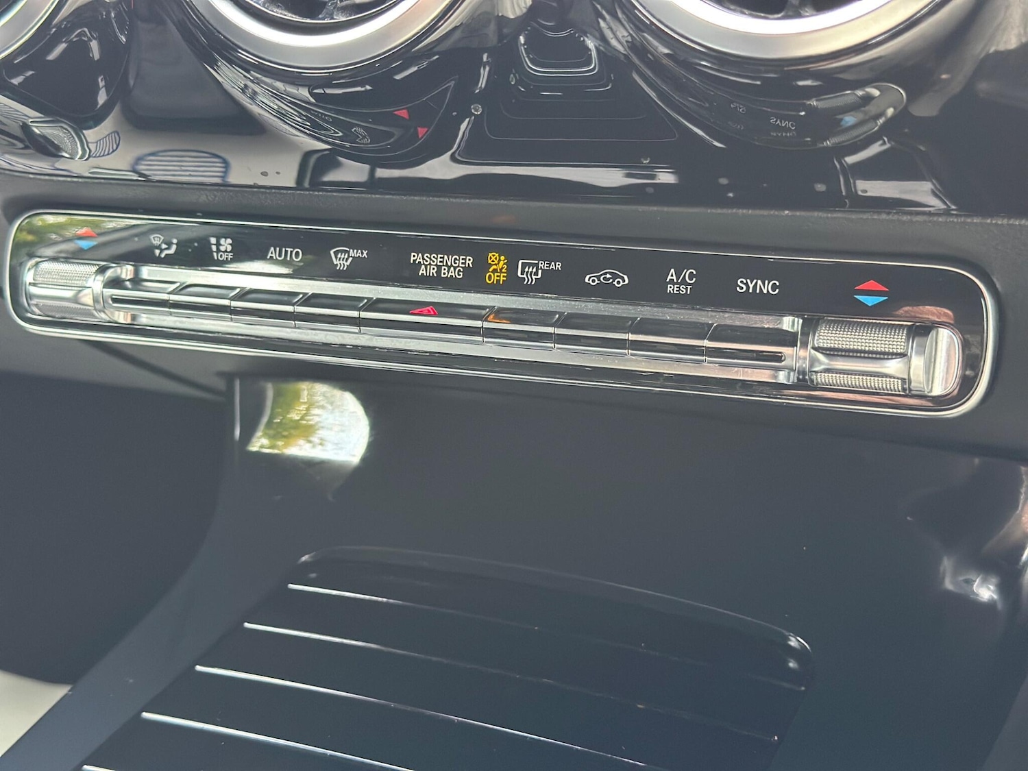 Used Mercedes-Benz A-Class 2019 for sale - 76294691: Photo 45