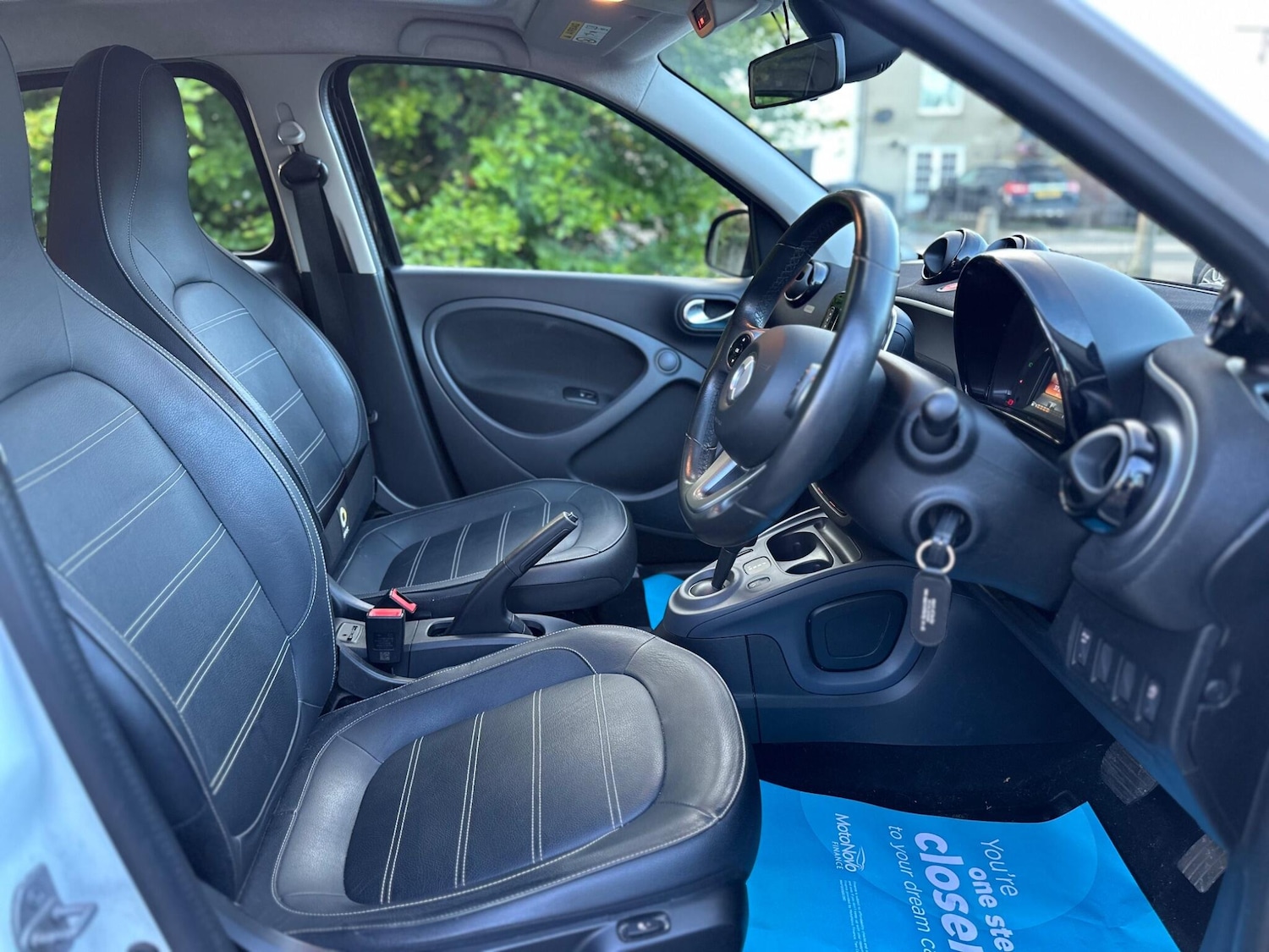 Used smart forfour 2017 for sale - 76361260: Photo 24