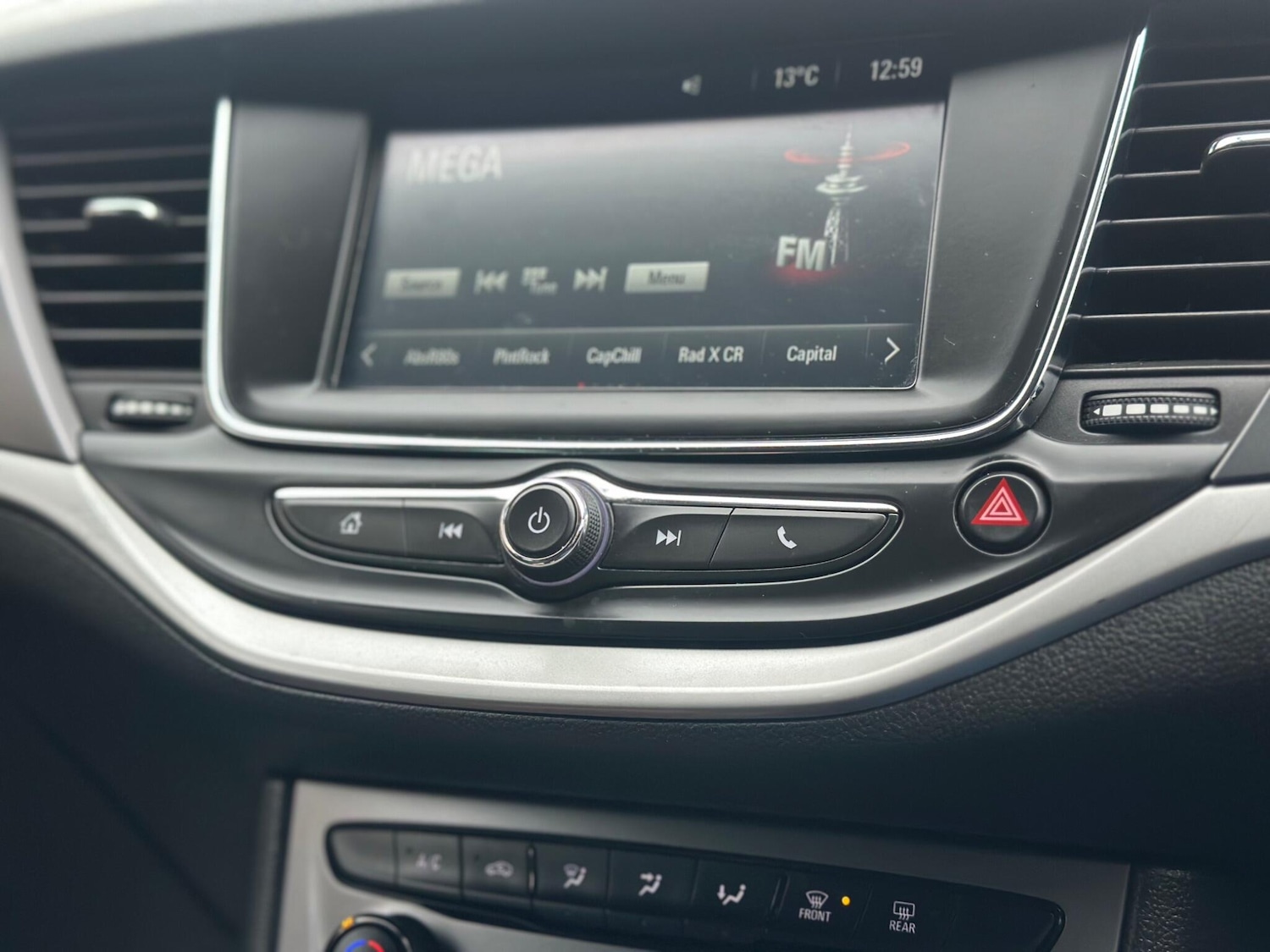 Used Vauxhall Astra 2019 for sale - 76585304: Photo 34