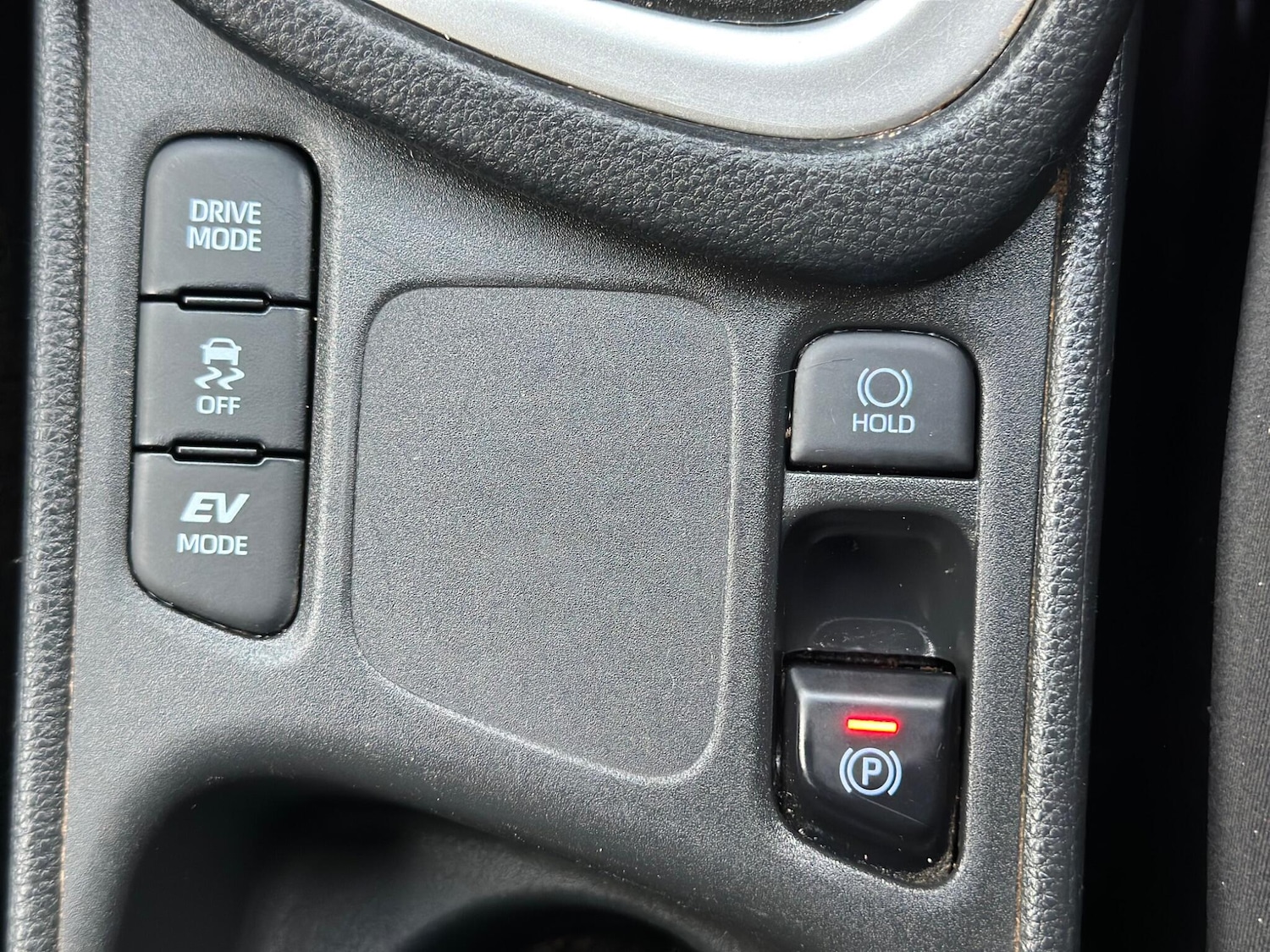 Used Toyota Yaris 2022 for sale - 76473166: Photo 43