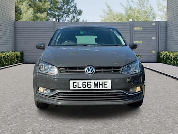 Used Volkswagen Polo 2016 for sale - 75623113: Photo