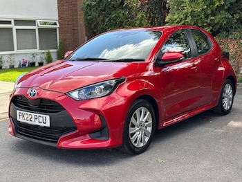 Used Toyota Yaris 2022 for sale - 75884566: Photo