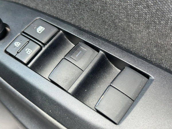 Used Toyota Yaris Cross 2021 for sale - 74989283: Photo 25