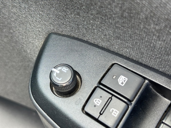 Used Toyota Yaris Cross 2021 for sale - 74989283: Photo 26