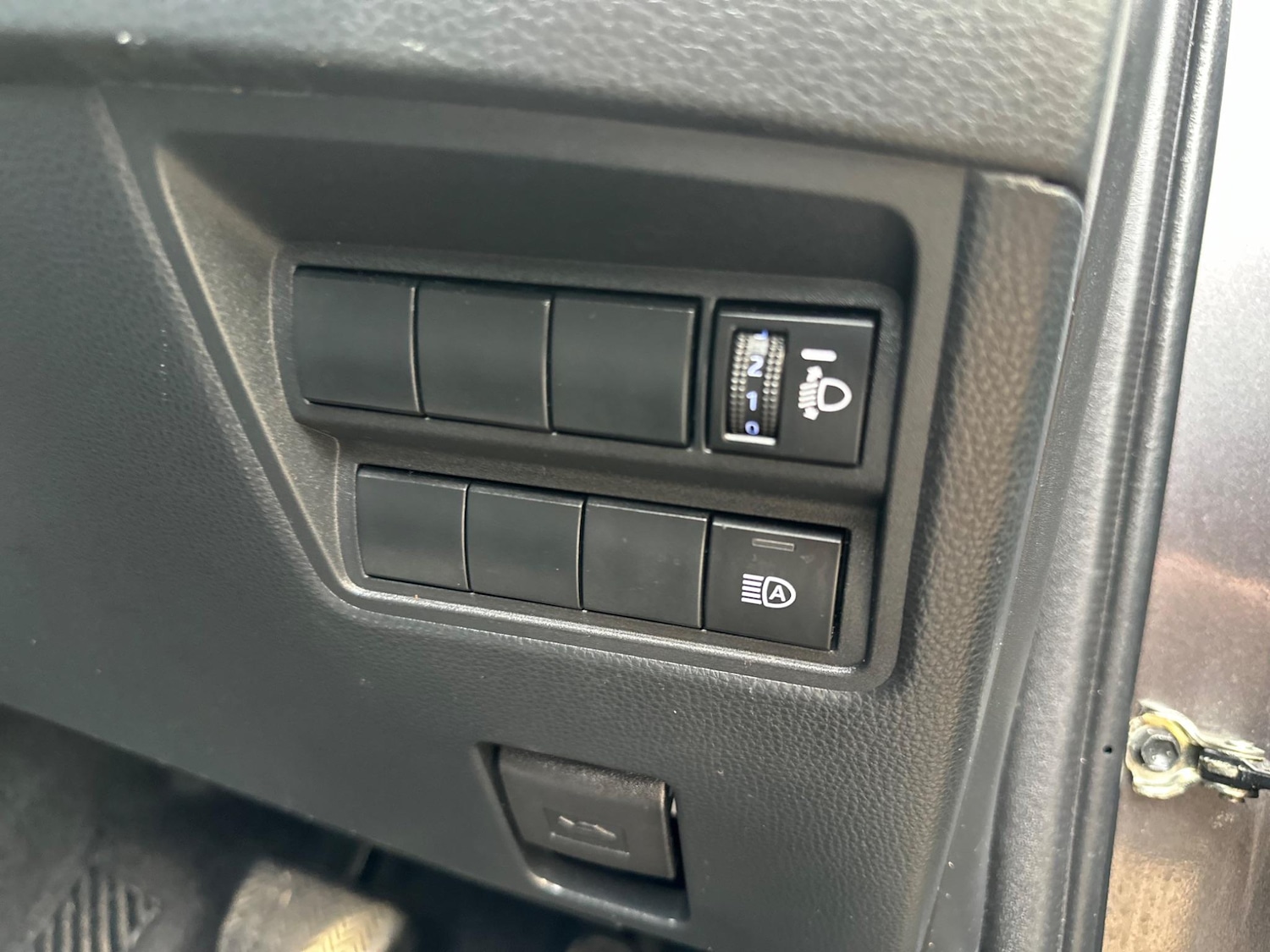 Used Toyota Yaris Cross for sale - 76998996: Photo 24