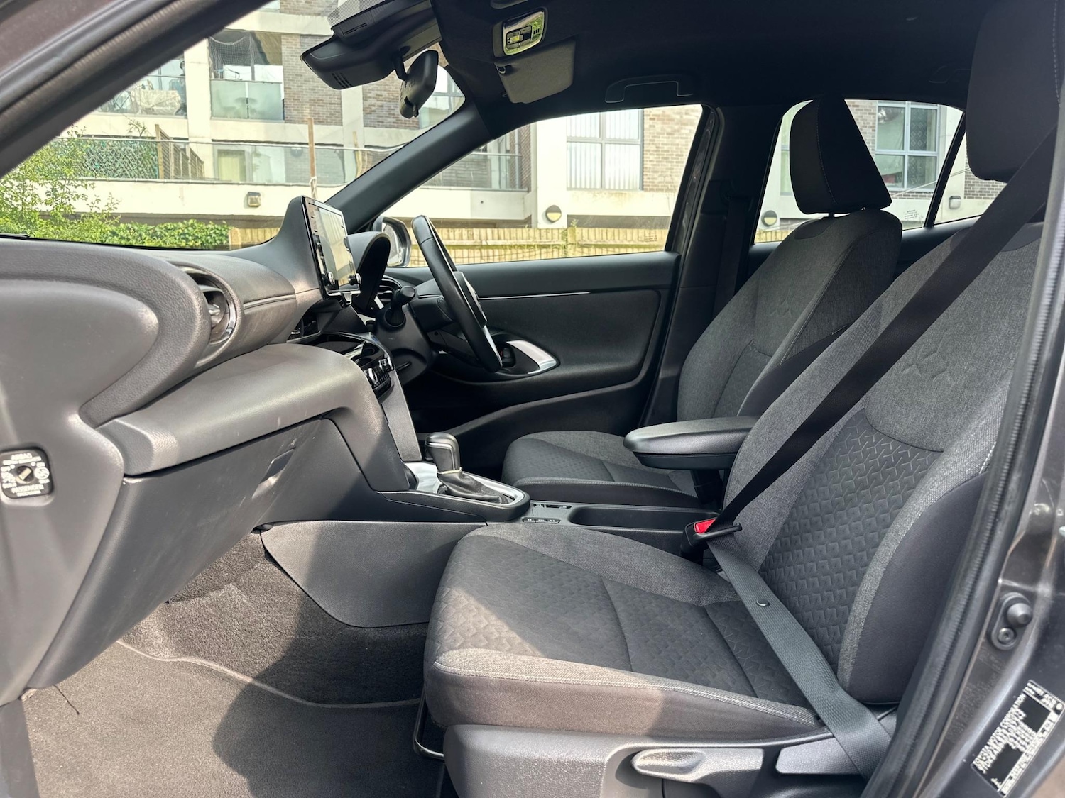 Used Toyota Yaris Cross for sale - 76998996: Photo 9