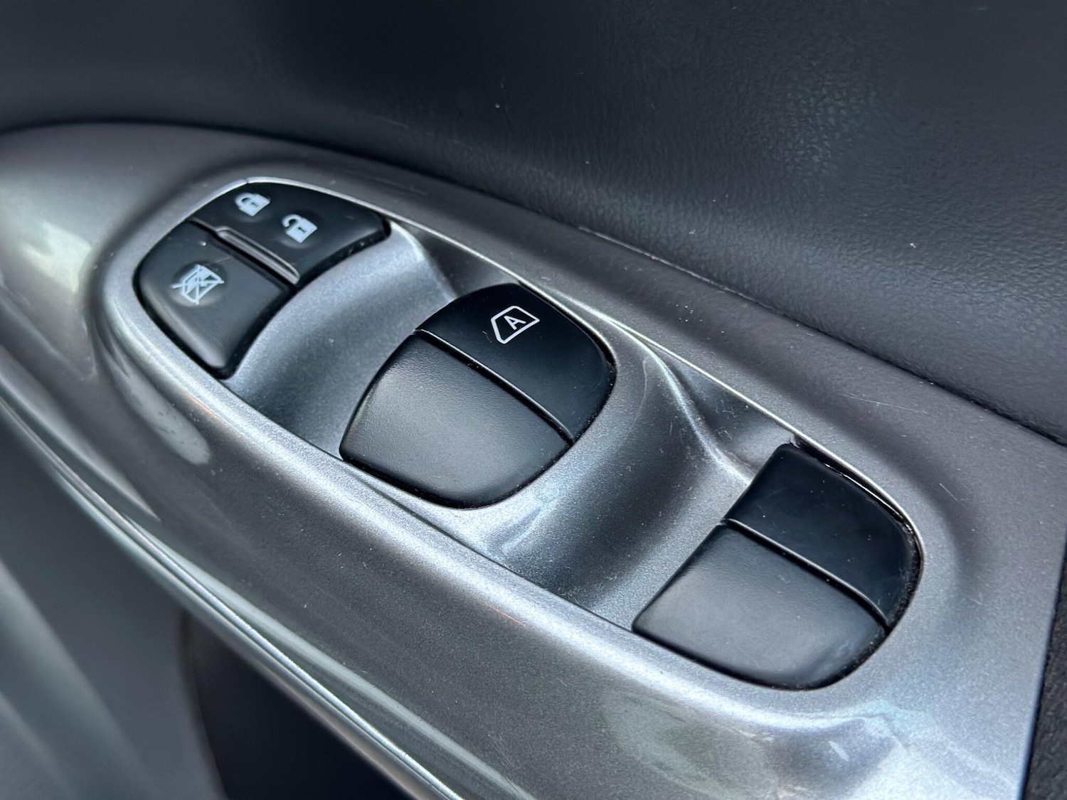 Used Nissan Juke 2015 for sale - 78019887: Photo 42