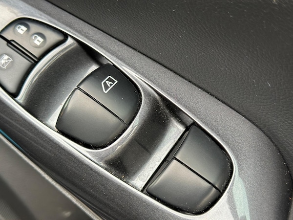 Used Nissan Juke 2023 for sale - 76109601: Photo 26