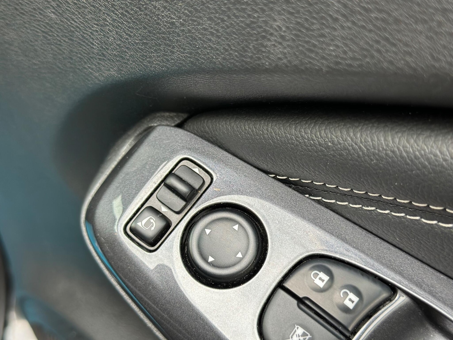 Used Nissan Juke 2023 for sale - 76109601: Photo 27