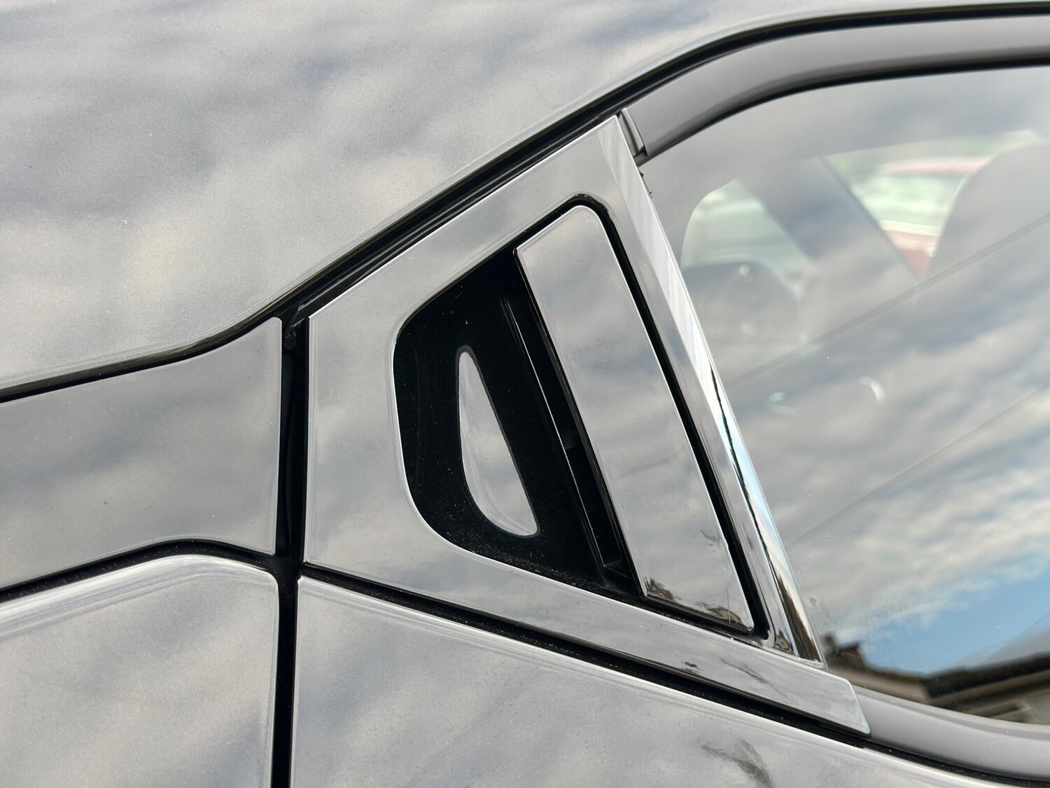 Used Nissan Juke 2023 for sale - 76109601: Photo 55