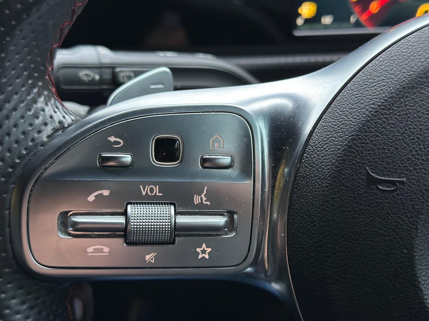 Used Mercedes-Benz A-Class 2018 for sale - 76573532: Photo 51