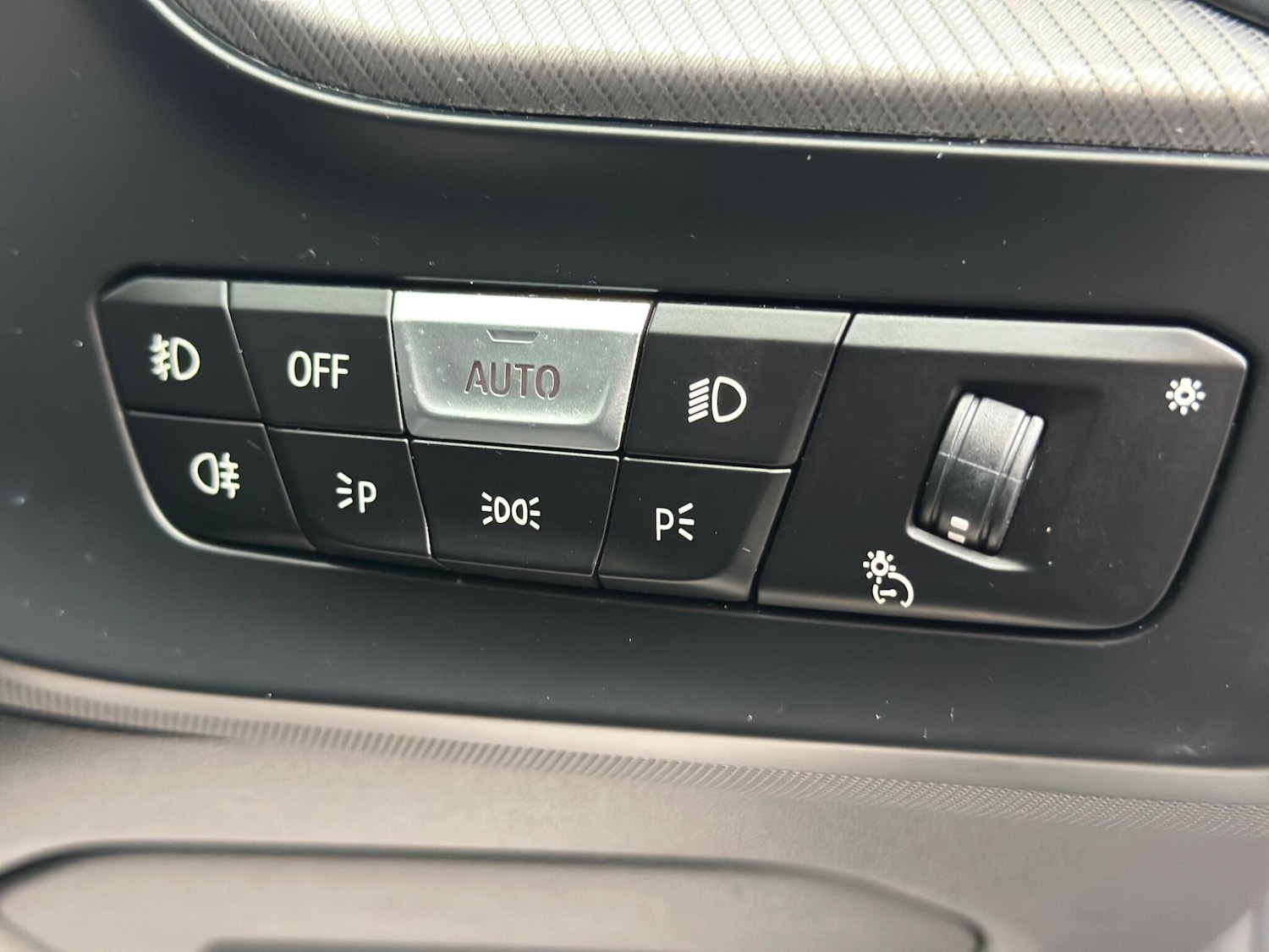 Used BMW 1 Series 2020 for sale - 77455140: Photo 40