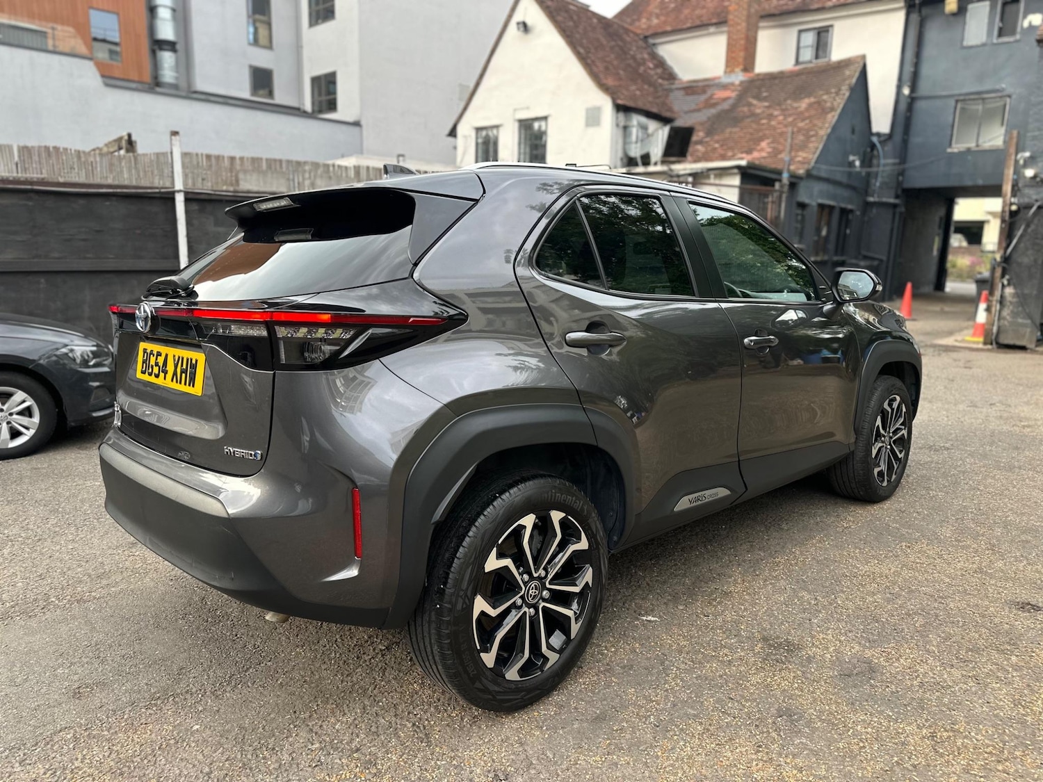 Used Toyota Yaris Cross 2022 for sale - 76440760: Photo 11