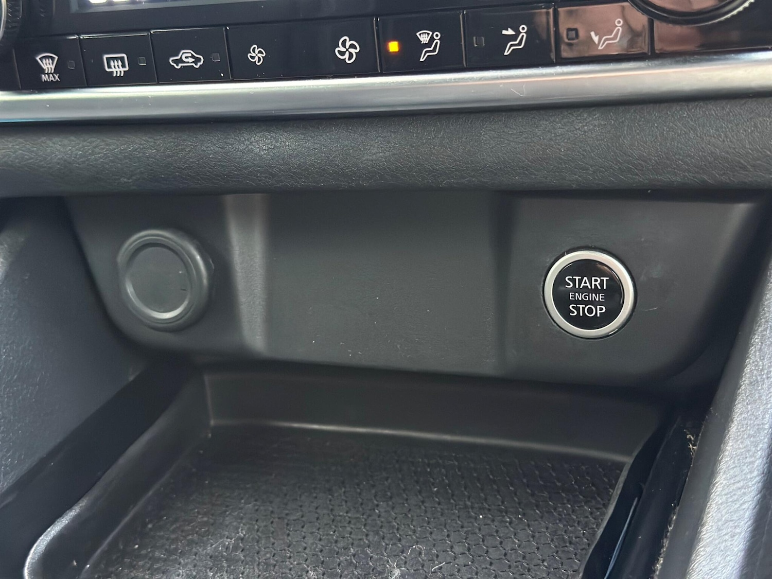 Used Nissan Qashqai for sale - 76997889: Photo 35