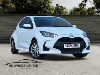 Used Toyota Yaris 2024 for sale - 78988949: Photo