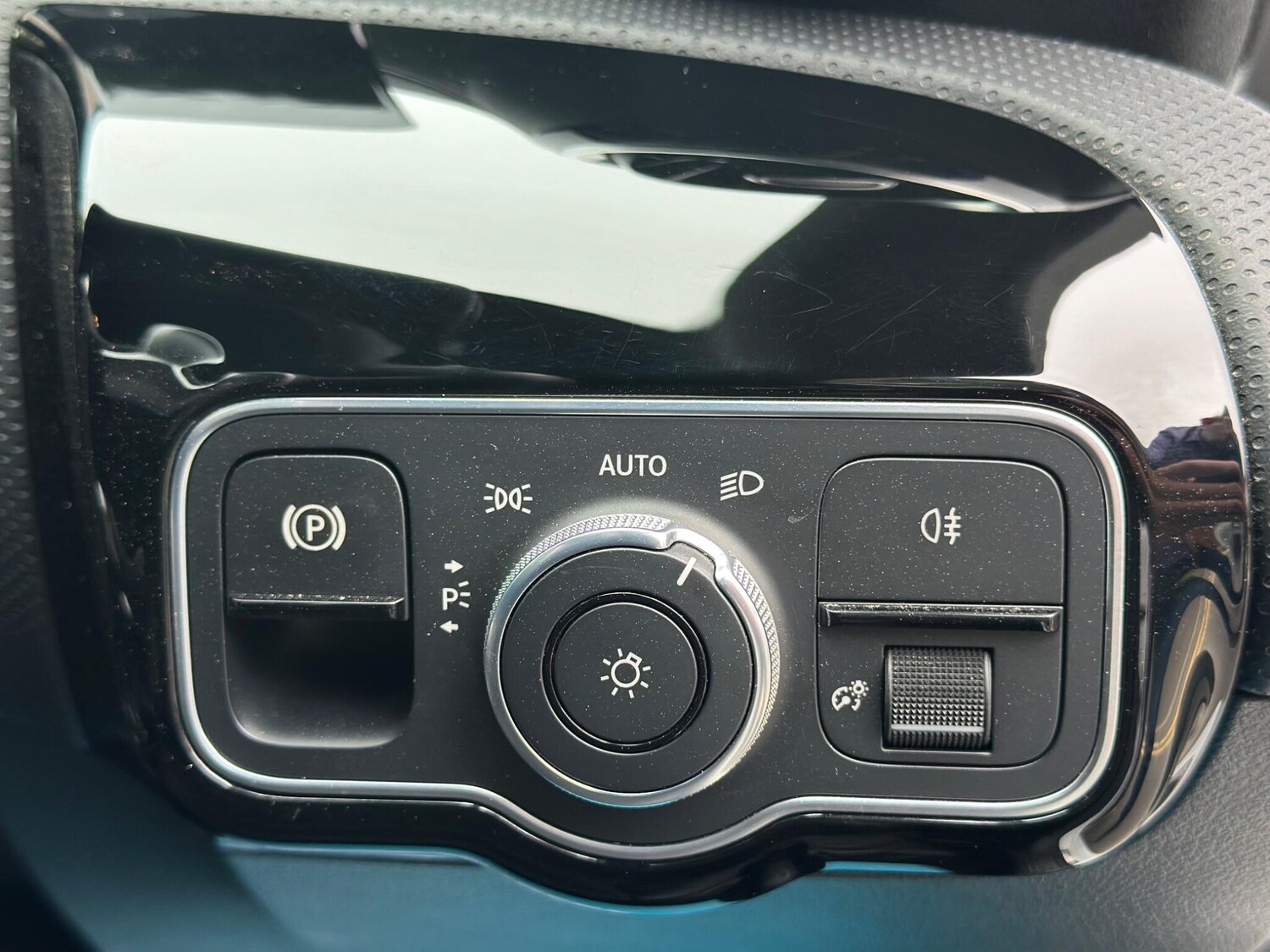 Used Mercedes-Benz A-Class 2020 for sale - 76260200: Photo 31