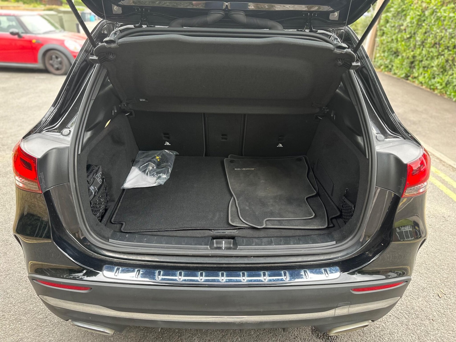 Vehicle 22