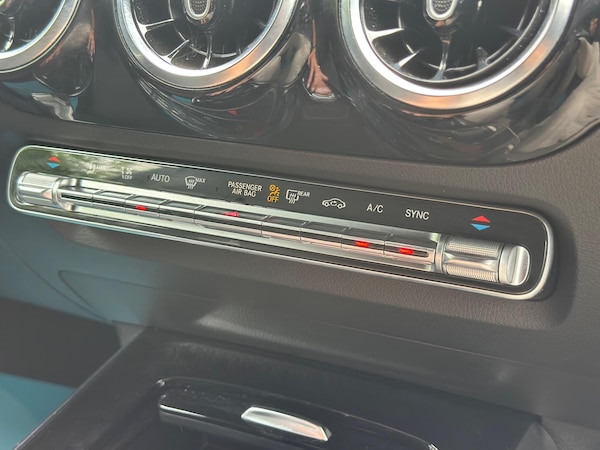 Used Mercedes-Benz GLA 2022 for sale - 75687785: Photo 49