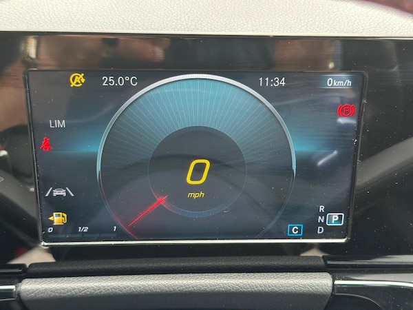 Used Mercedes-Benz GLA 2022 for sale - 75687785: Photo 74