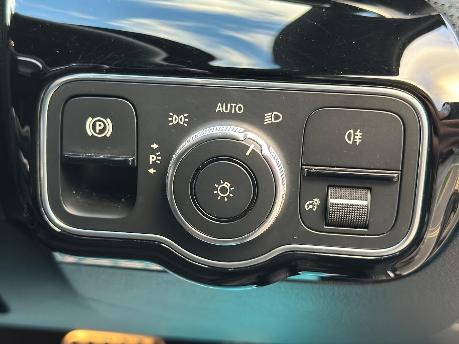 Used Mercedes-Benz A-Class 2020 for sale - 76360896: Photo 31