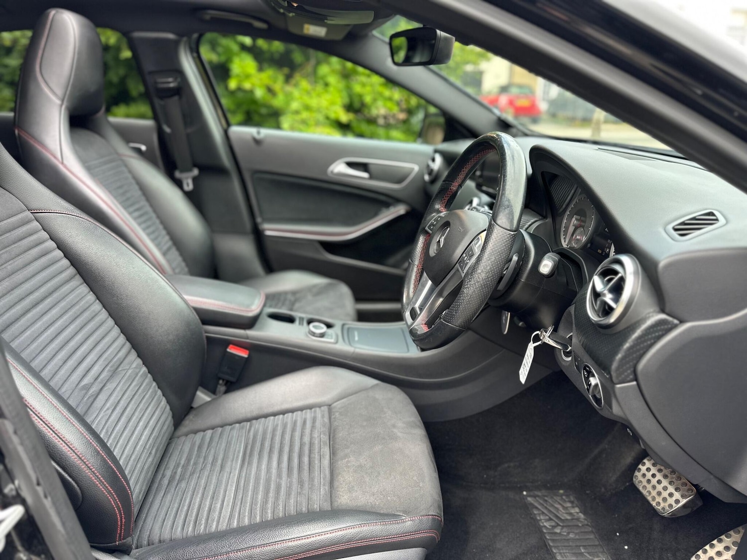 Used Mercedes-Benz A-Class 2013 for sale - 76073153: Photo 22