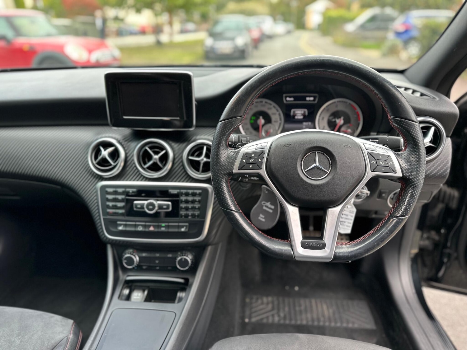 Used Mercedes-Benz A-Class 2013 for sale - 76073153: Photo 27