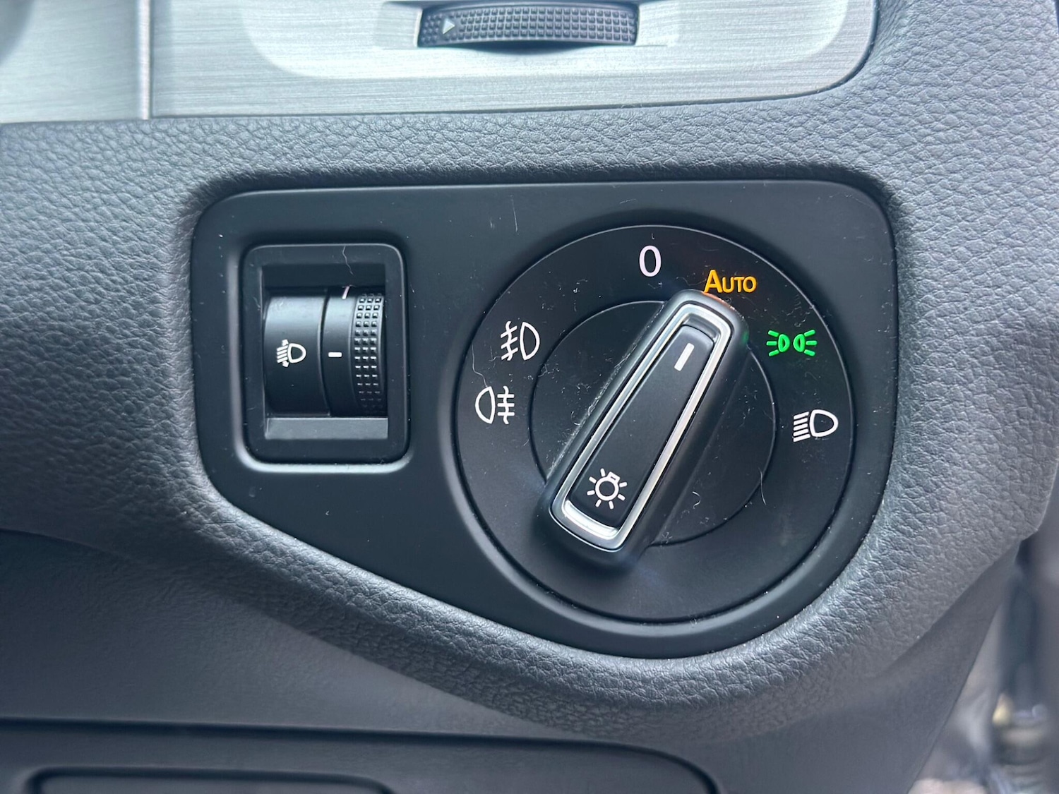 Used Volkswagen Golf 2016 for sale - 77684157: Photo 42