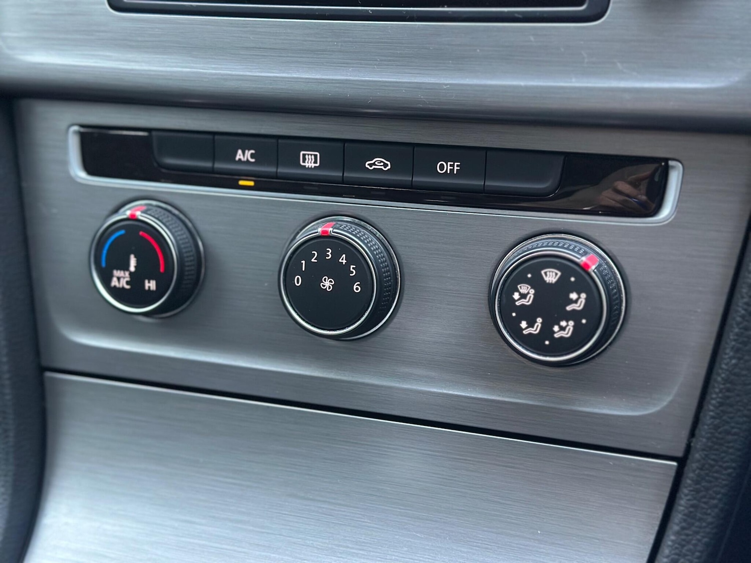 Used Volkswagen Golf 2016 for sale - 77684157: Photo 52