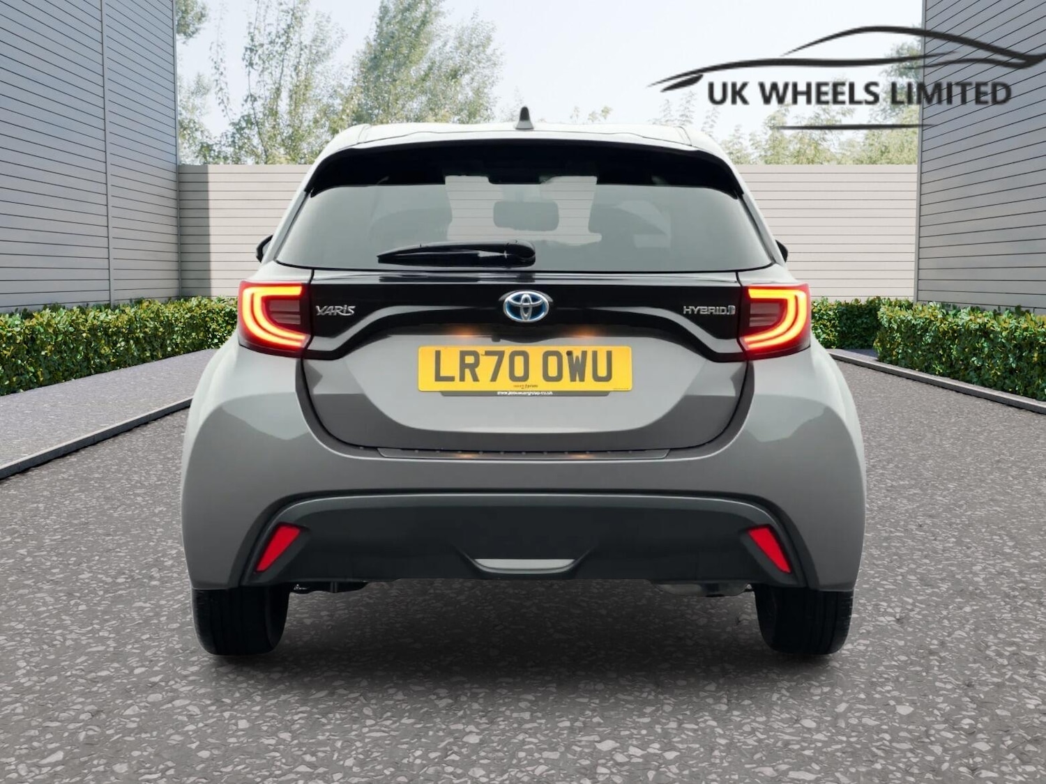 Used Toyota Yaris 2020 for sale - 77376064: Photo 4