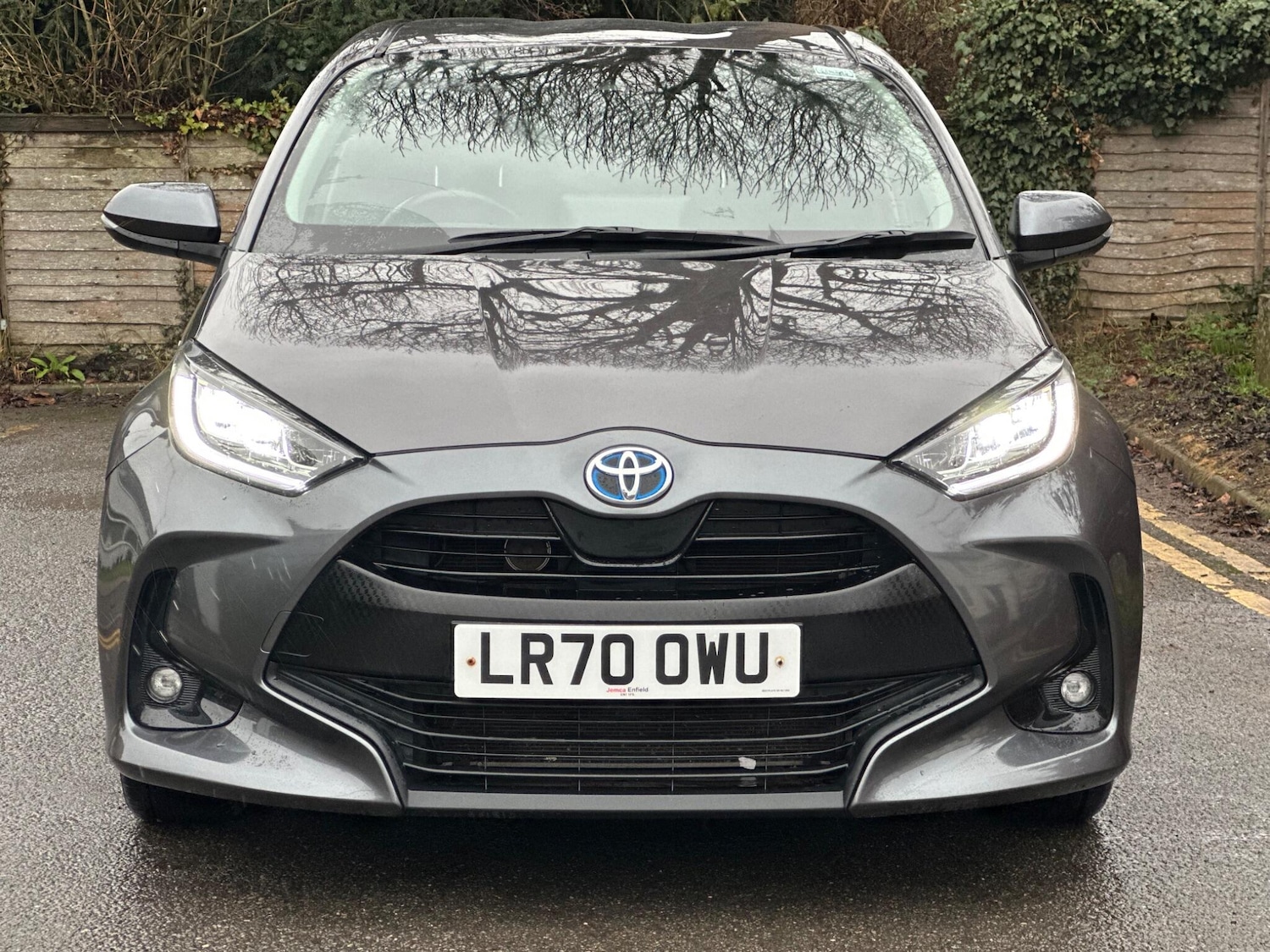 Used Toyota Yaris 2020 for sale - 77376064: Photo 59